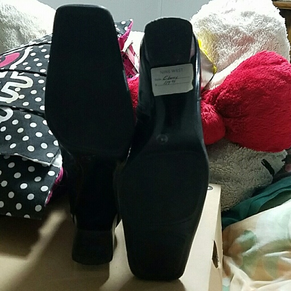 NINE WEST BOOTS--KNEE HIGH-BRAND -WITH TAGS - Picture 4 of 4